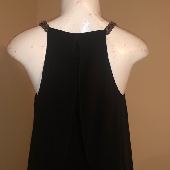 black strapless dress - Picture 3 of 7